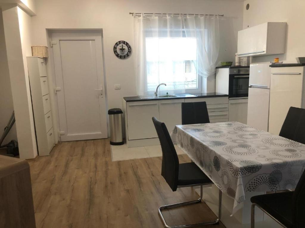 Appartement Apartmaji Meduza 2 à Izola Extérieur photo